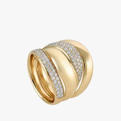 Flaring Diamond Ring